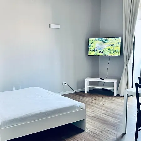 Central Station - Moro 33